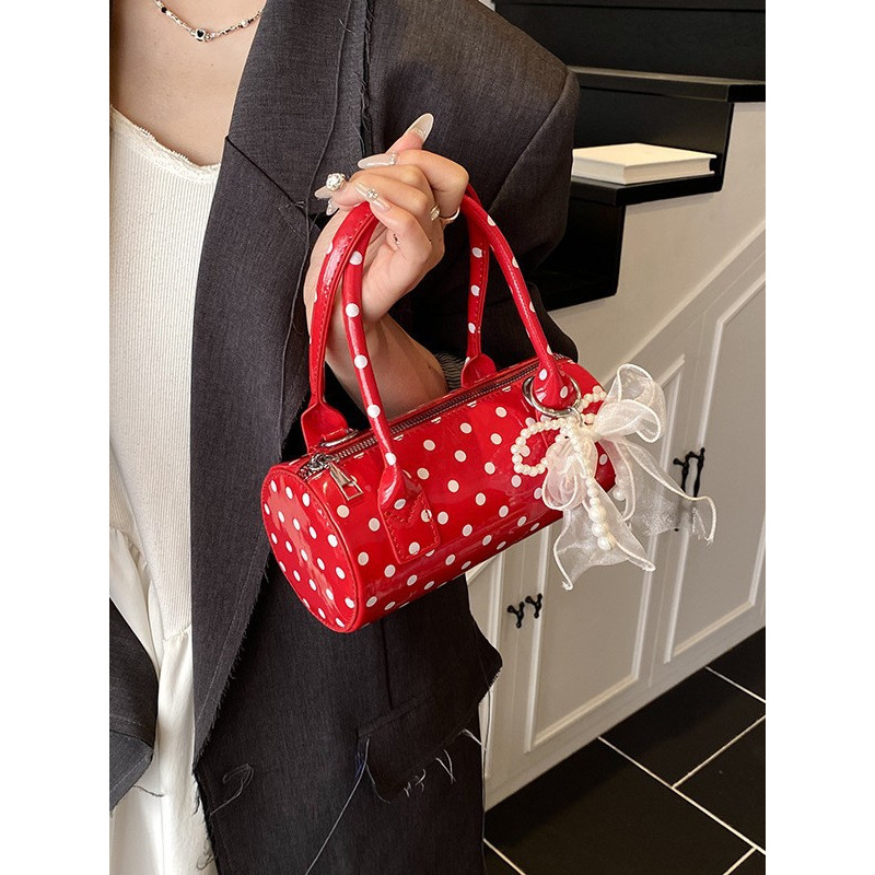 Kadınlar için Sevimli Puantiye - Top Handle Patent Bag incelemesi ve fiyatı