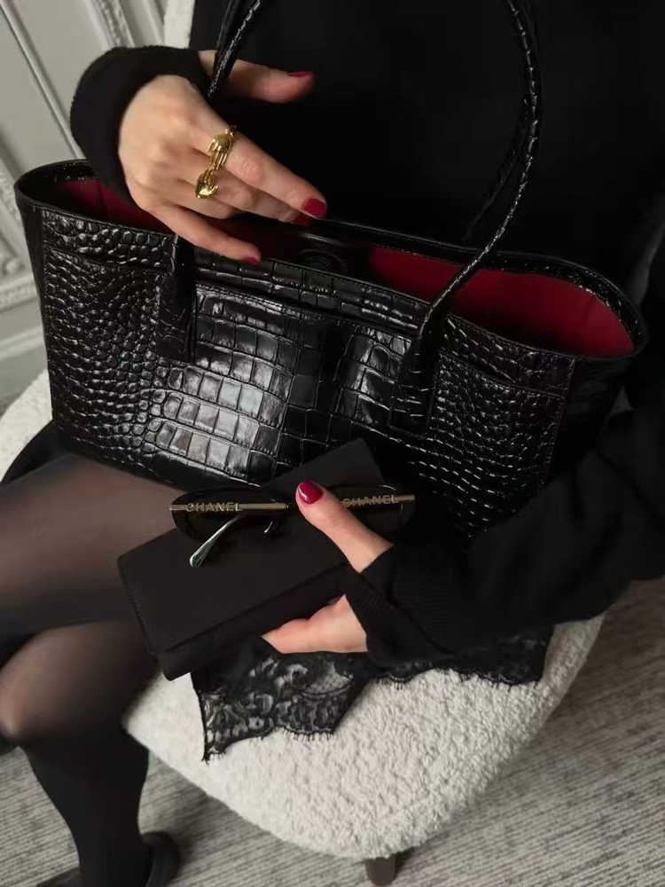 SHELKSBAG Kadın Timsah Desenli - Top Handle Patent Bag incelemesi ve fiyatı
